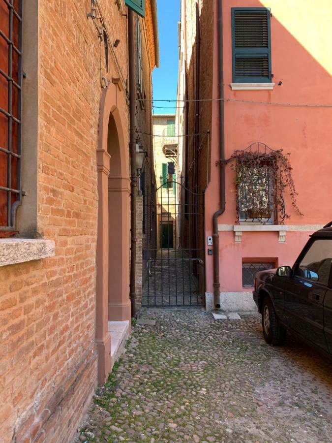 Vicolo Duelli Appartamento Ferrara Esterno foto
